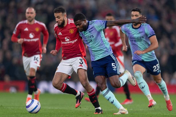 Manchester United vs Arsenal match